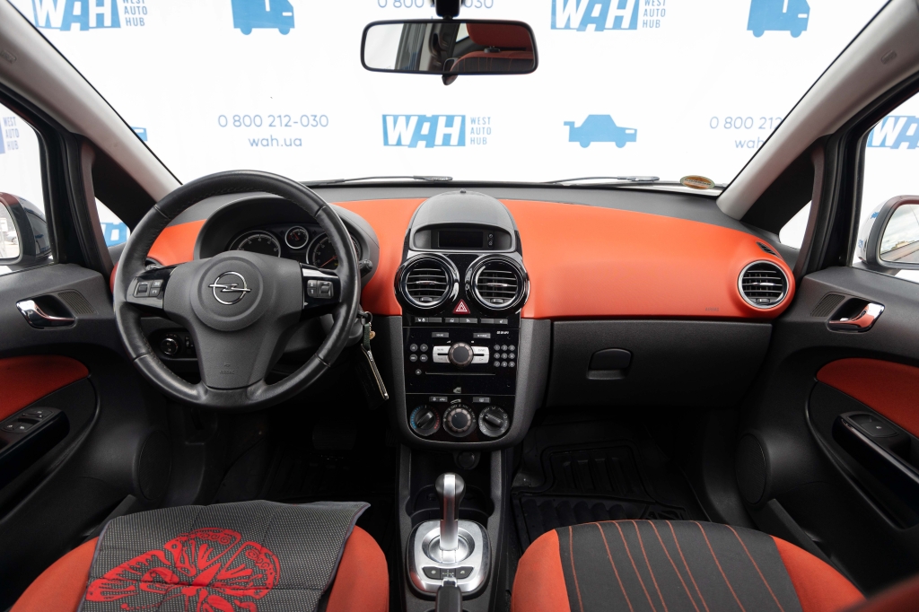 Opel Corsa 2010 фото 23