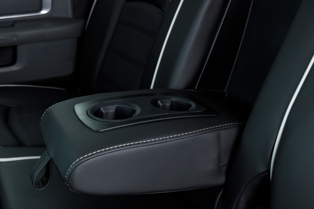 Dodge RAM 1500 SLT 2014 фото 27