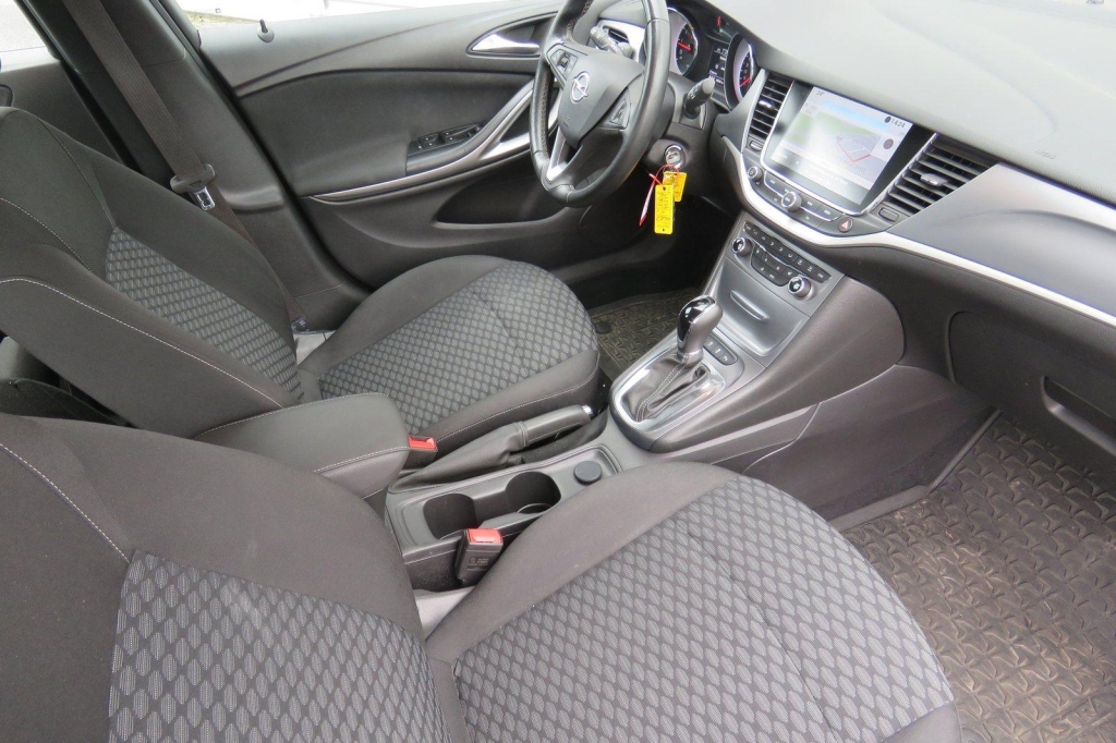 Opel Astra 2018 photo 8