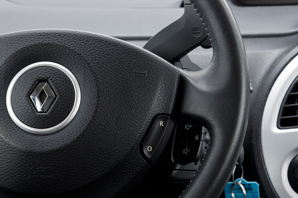 Renault Modus 2008 photo 18