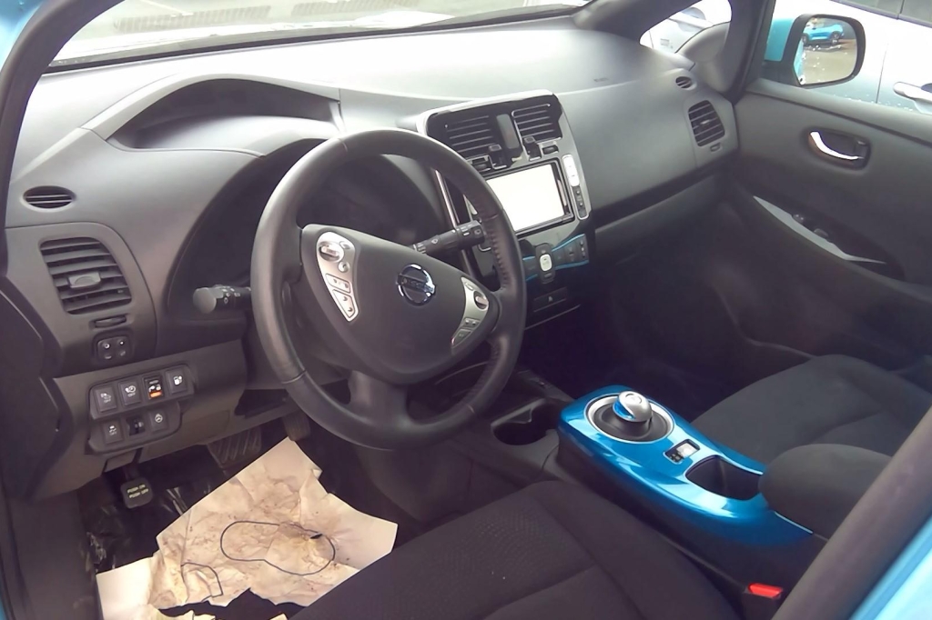 Nissan Leaf 2016 photo 4