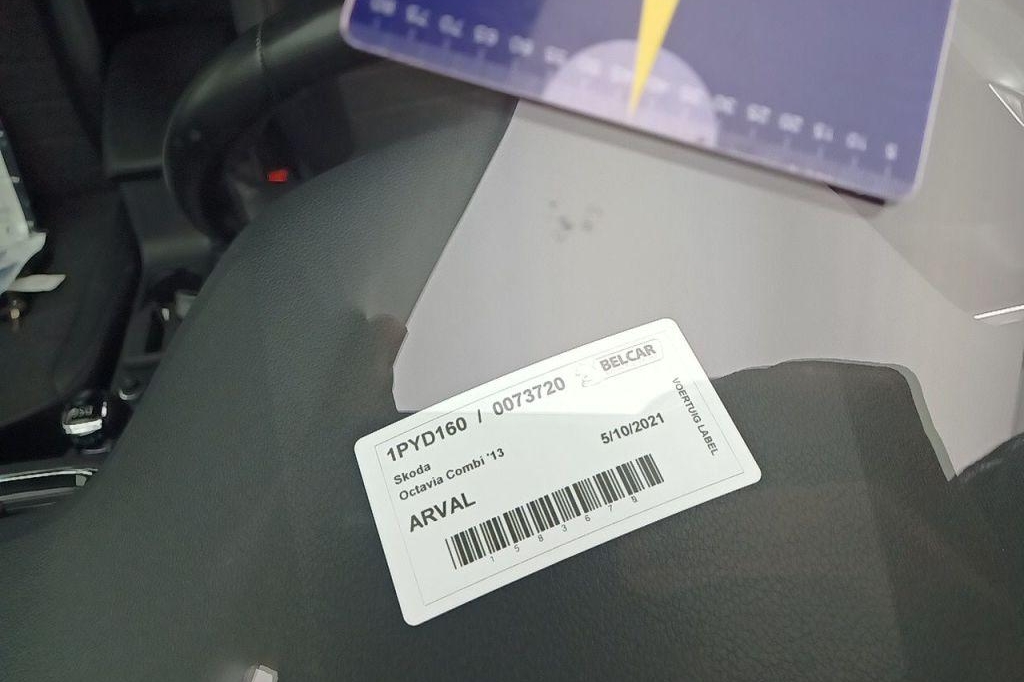 Skoda Octavia Combi 2016 фото 26