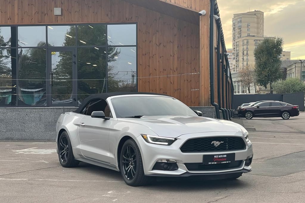 Ford Mustang Cabrio 2017 photo 1
