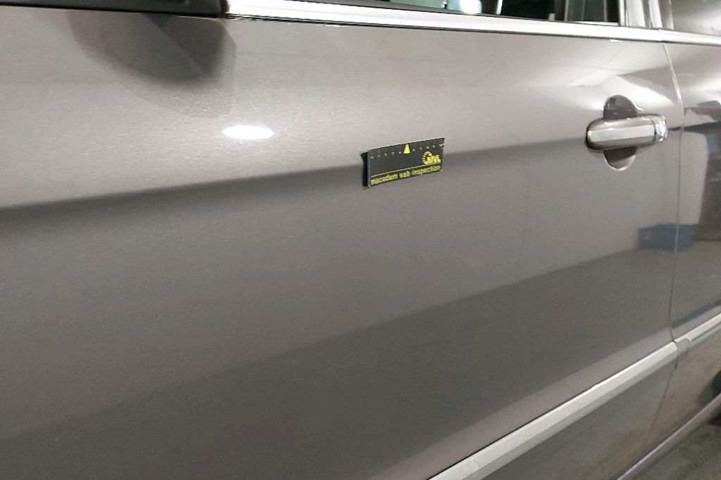 Ford Galaxy 2015 photo 22