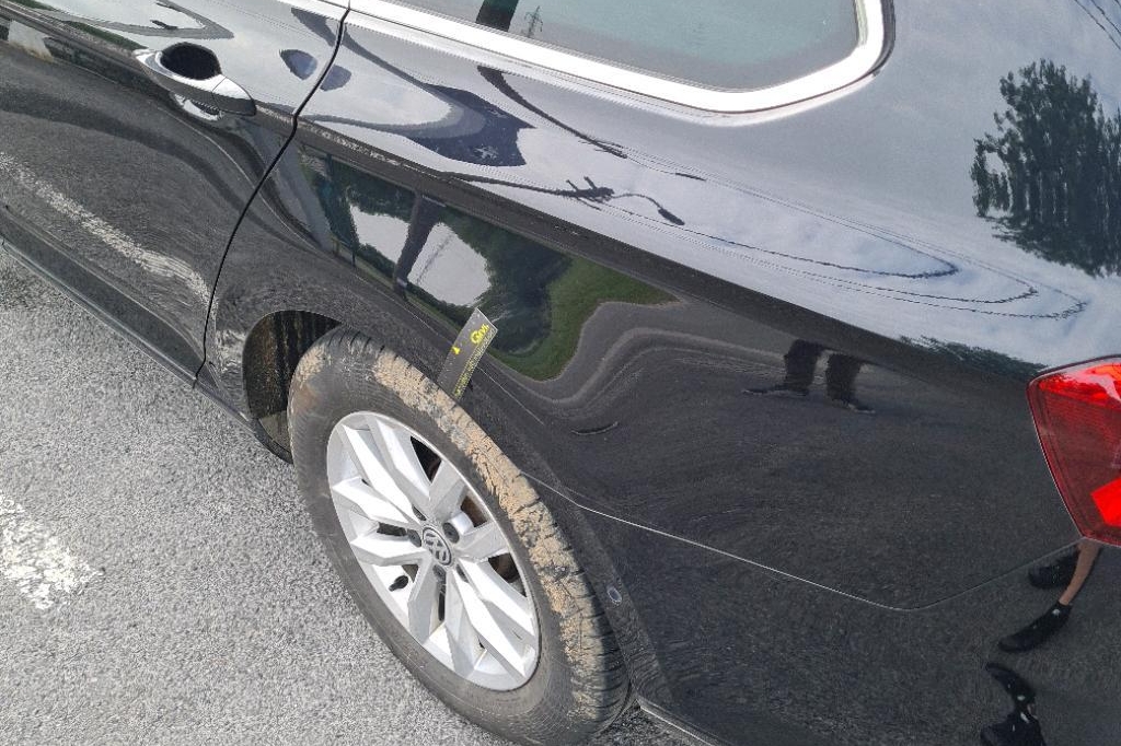 Volkswagen Passat Variant 2017 photo 27