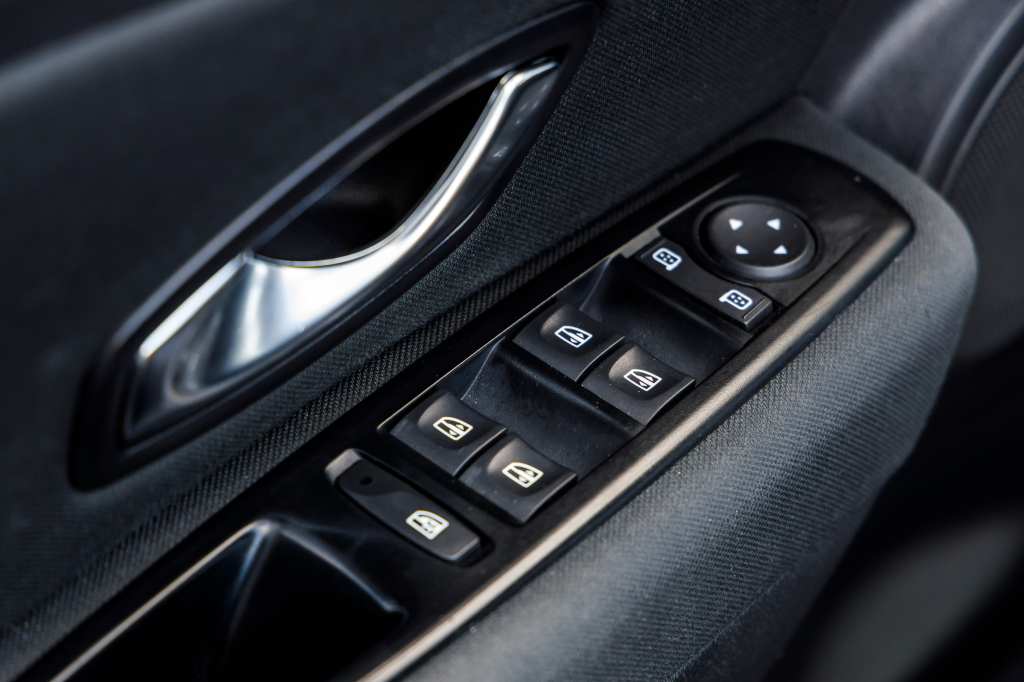 Renault Megane 2010 photo 17