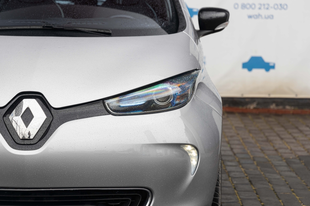 Renault Zoe 2015 фото 1