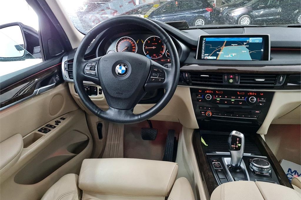 BMW X5 2016 photo 1