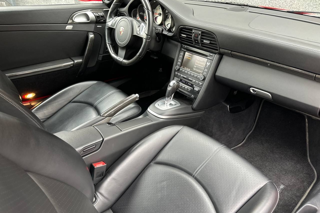 Porsche 911 photo 11