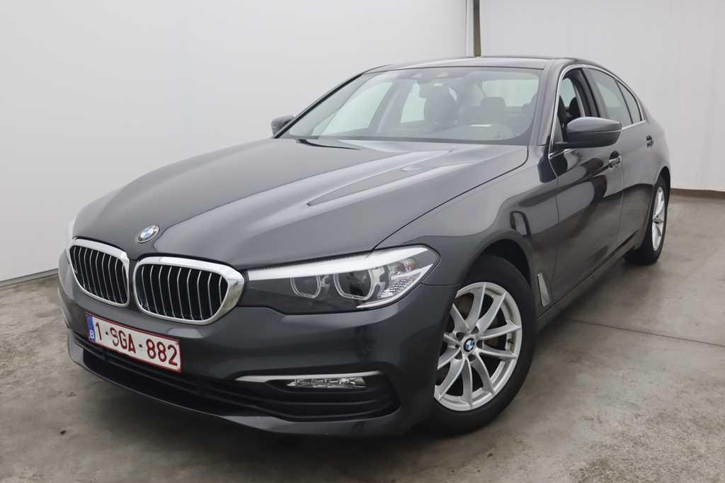 BMW 5 Series 2017 фото 6