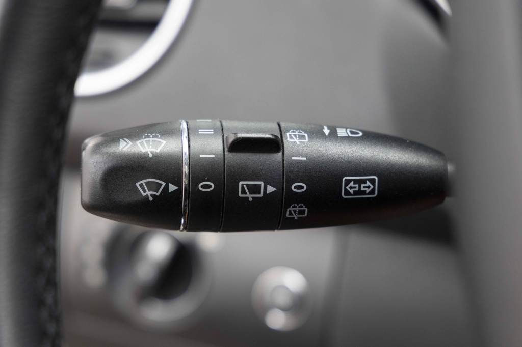 Mercedes-Benz M-Class ML500 W164 2006 фото 29