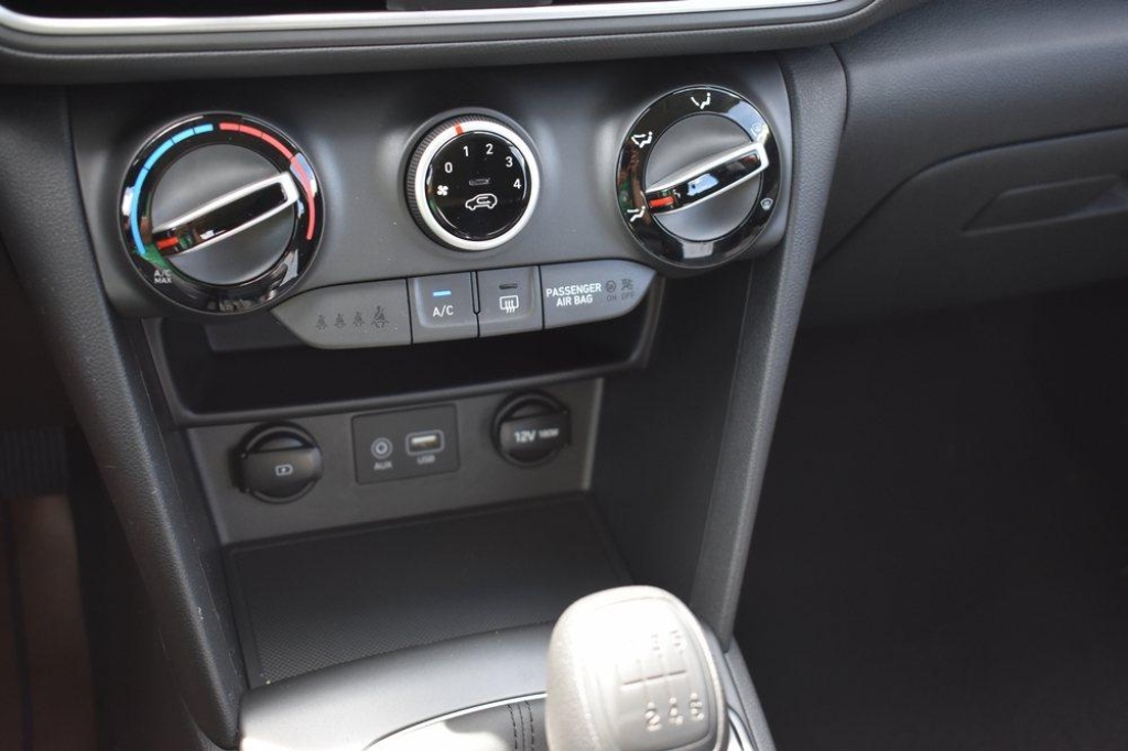 Hyundai Kona 2020 фото 2