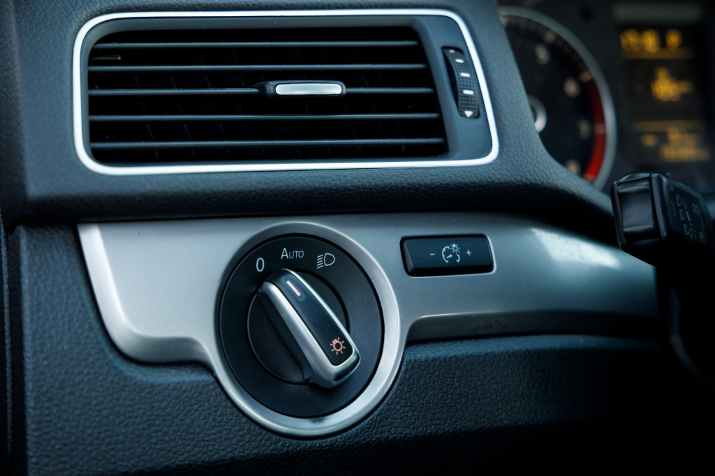 Volkswagen Passat (NMS) S 2014 photo 17