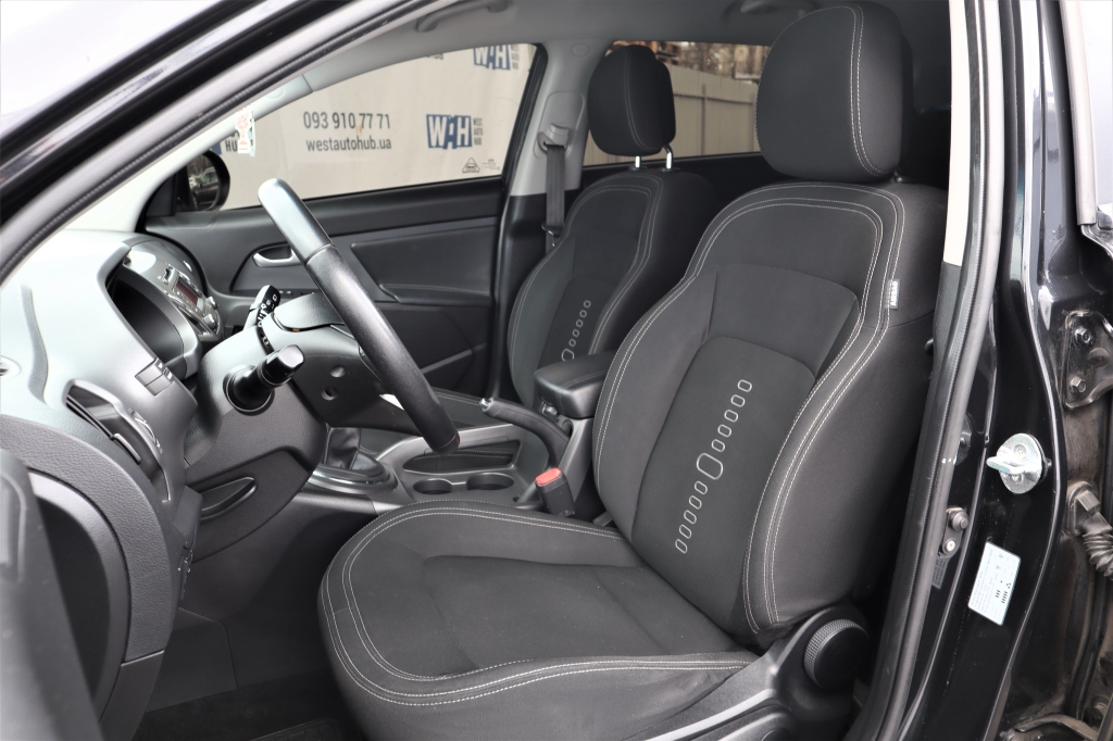 Kia Sportage 2012 фото 6