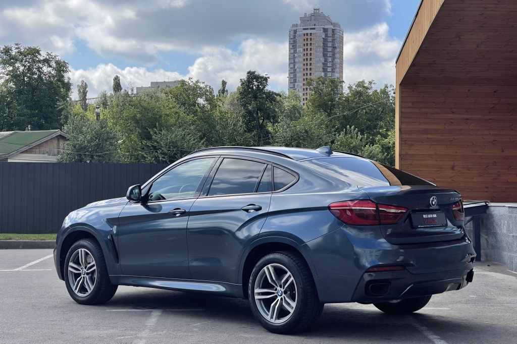 BMW X6 50D 2014 photo 4
