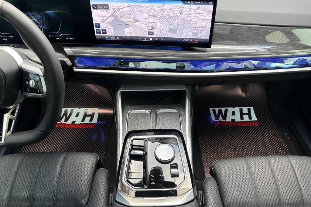 BMW i7 2023 фото 23