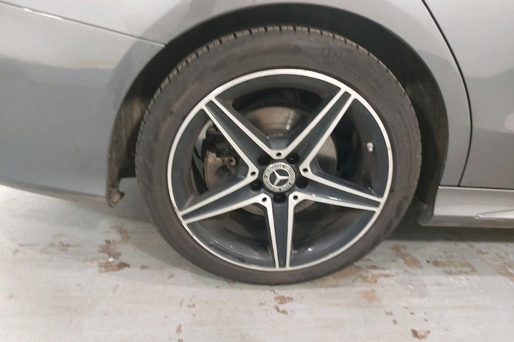 Mercedes-Benz C-Klasse 2017 photo 14