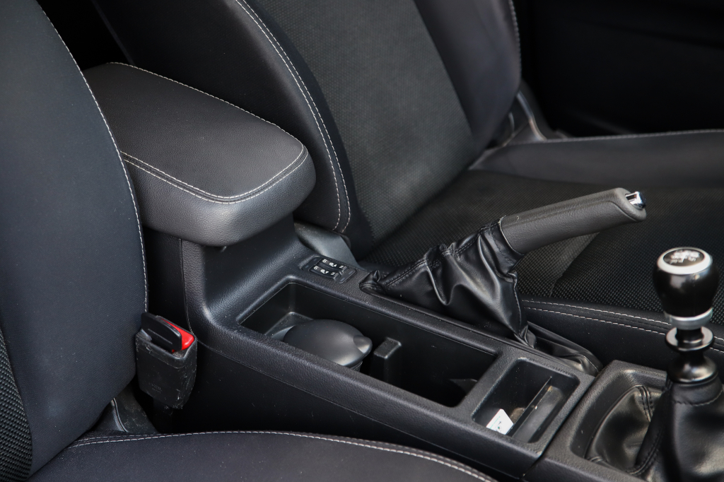 Subaru XV 2014 фото 20