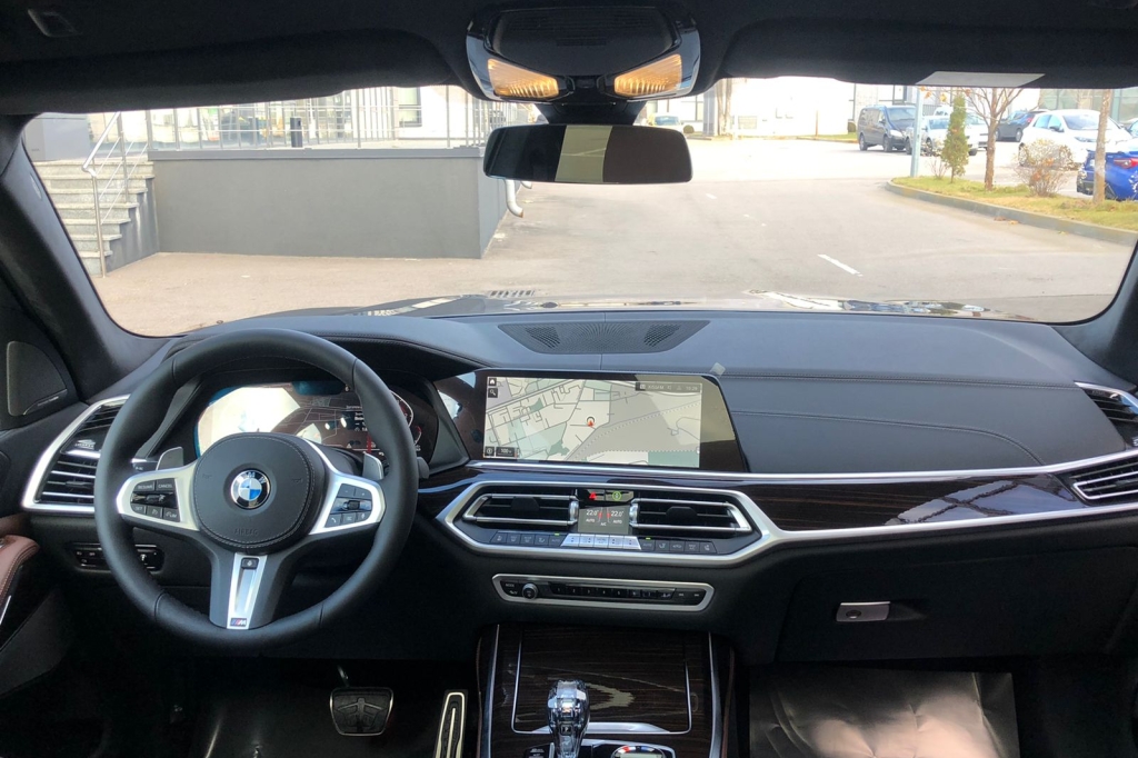 BMW X7 30D 2021 фото 16