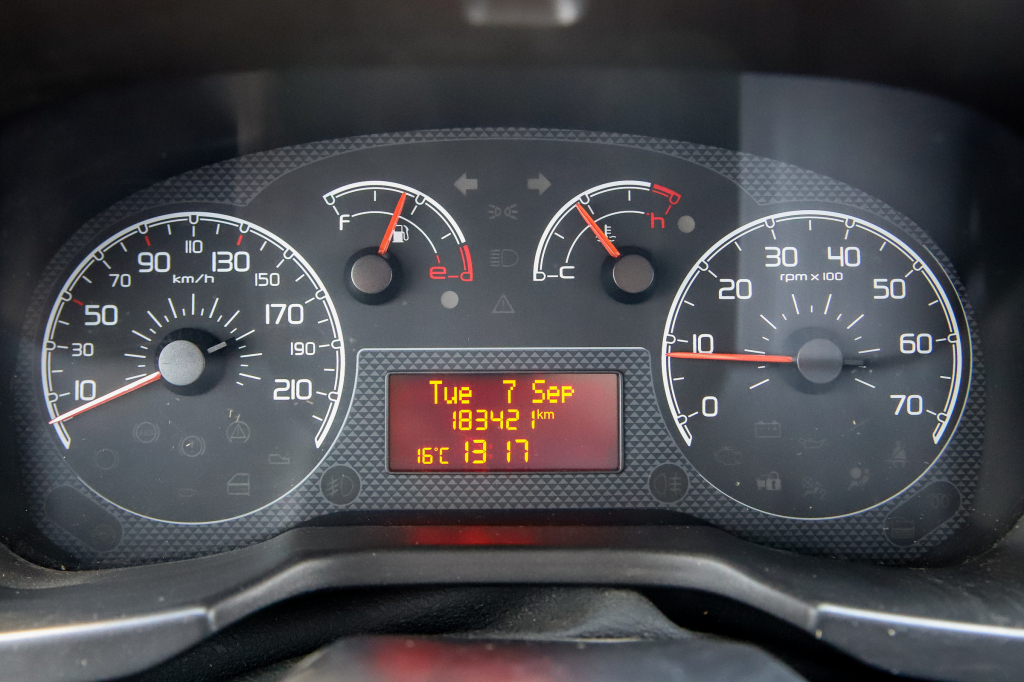 Citroen Nemo пасс. 2011 фото 7