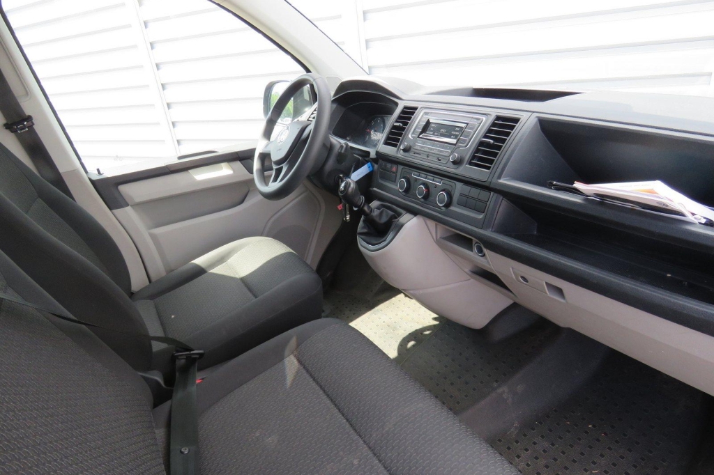 Volkswagen T6 2017 фото 4