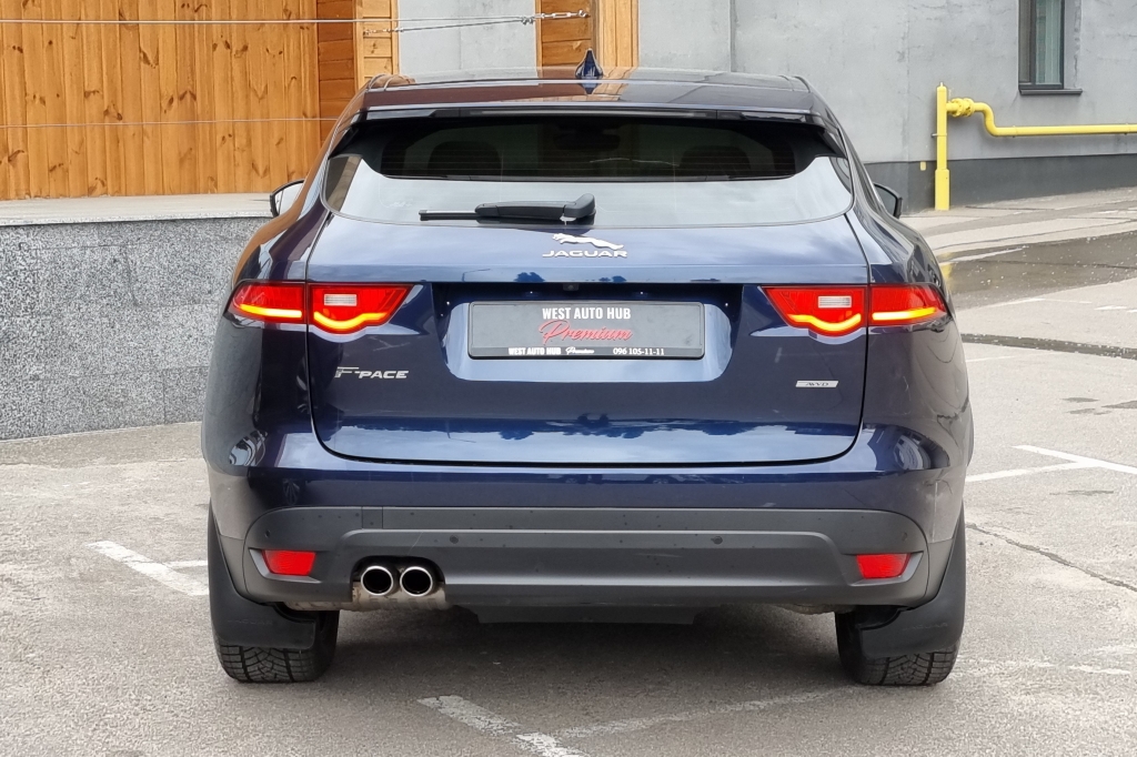Jaguar F-Pace 2018 фото 6