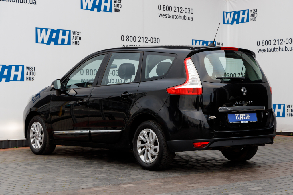 Renault Grand Scenic photo 5