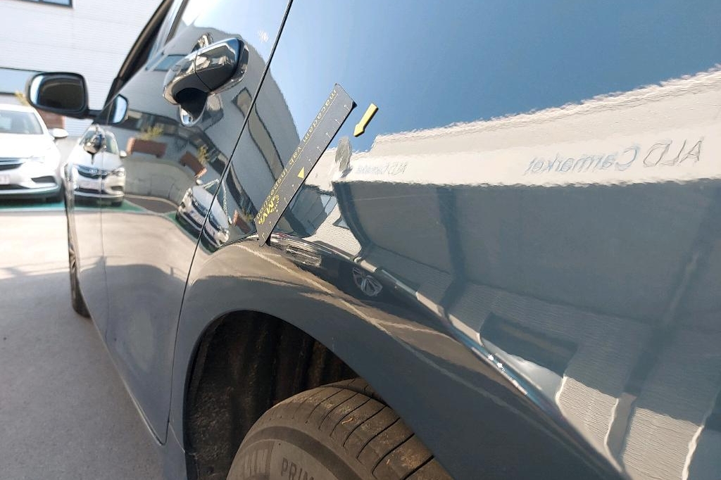 Volvo V40 2019 photo 27