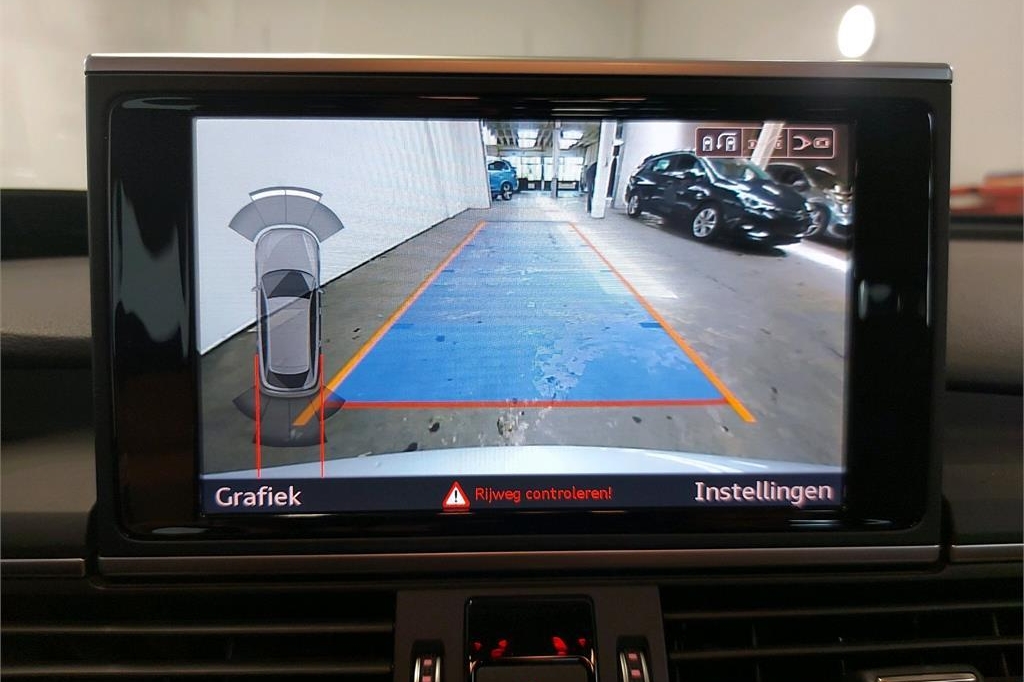 Audi A6 Avant 2015 фото 1