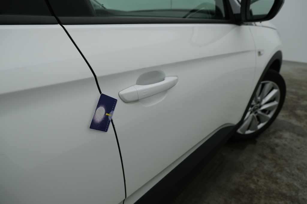 Opel Grandland X 2019 photo 10