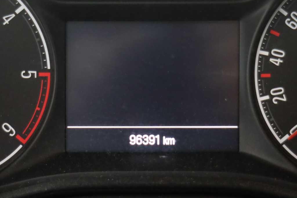 Opel Zafira 2017 фото 2