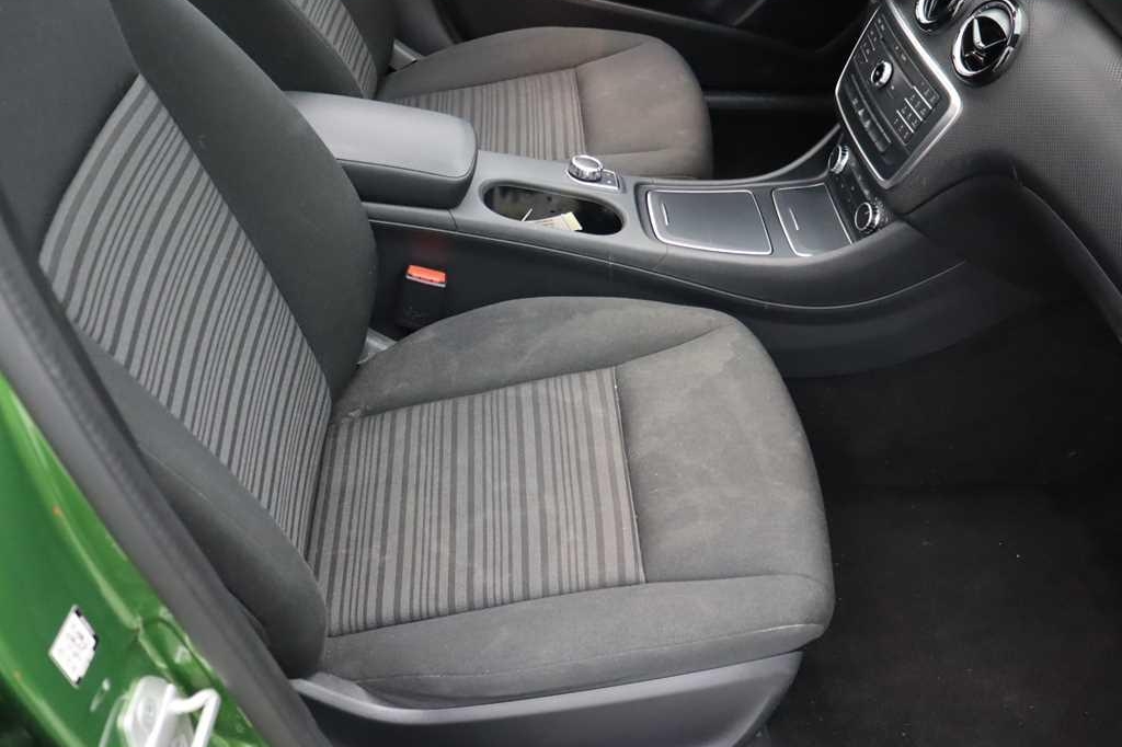 Mercedes-Benz A-Klasse 2017 фото 21