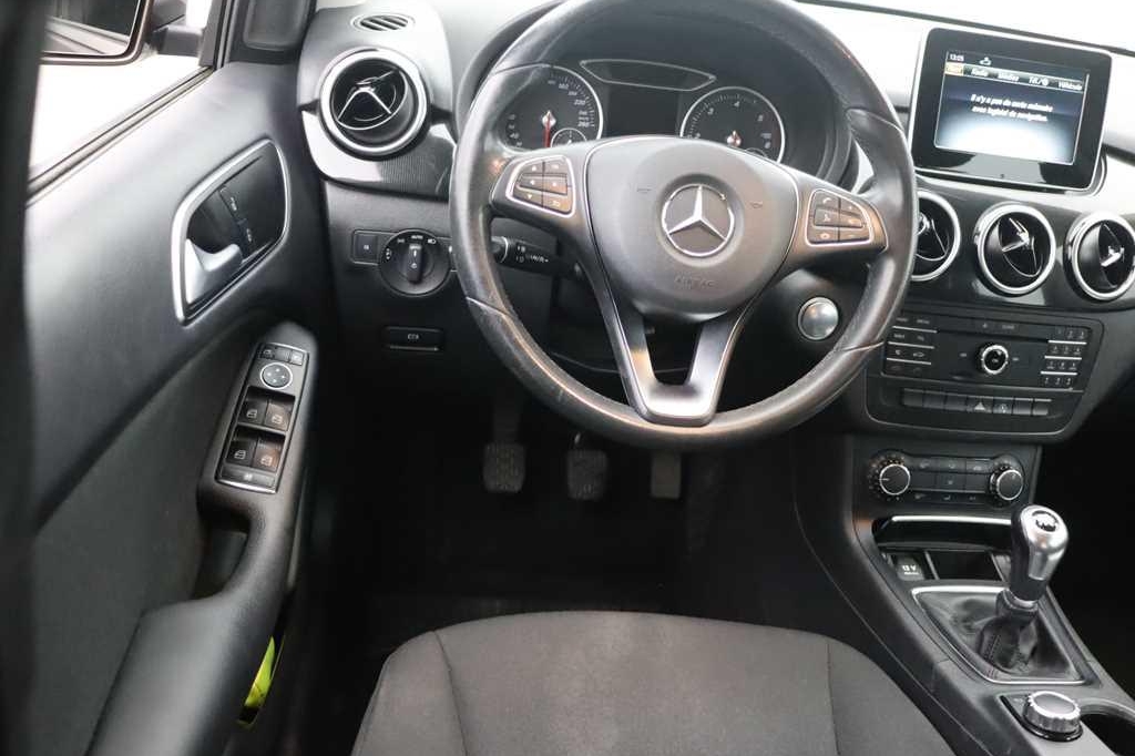 Mercedes-Benz B-Klasse 2017 photo 1