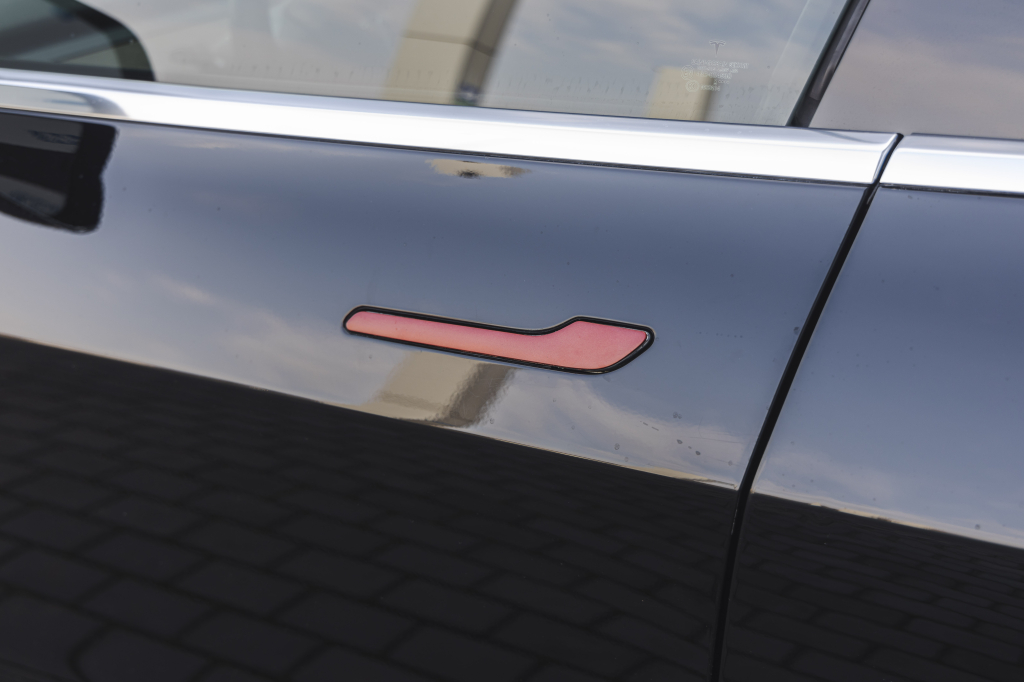 Tesla Model 3 2018 фото 17