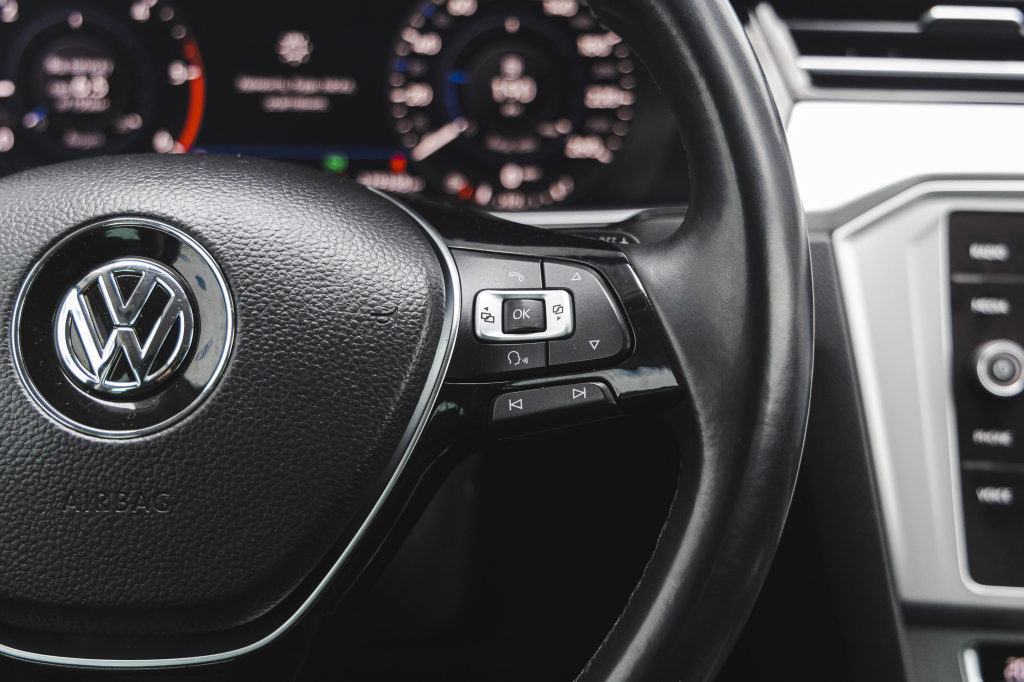 Volkswagen Passat 2017 фото 18