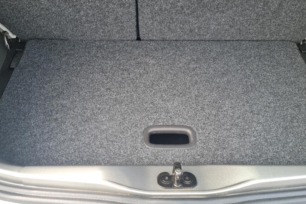 Volkswagen Up 2018 фото 6