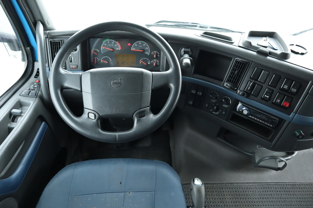 Volvo FH 13 440 2007 photo 15