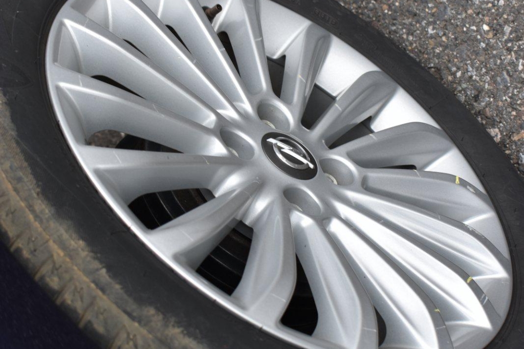 Opel Adam 2019 photo 33