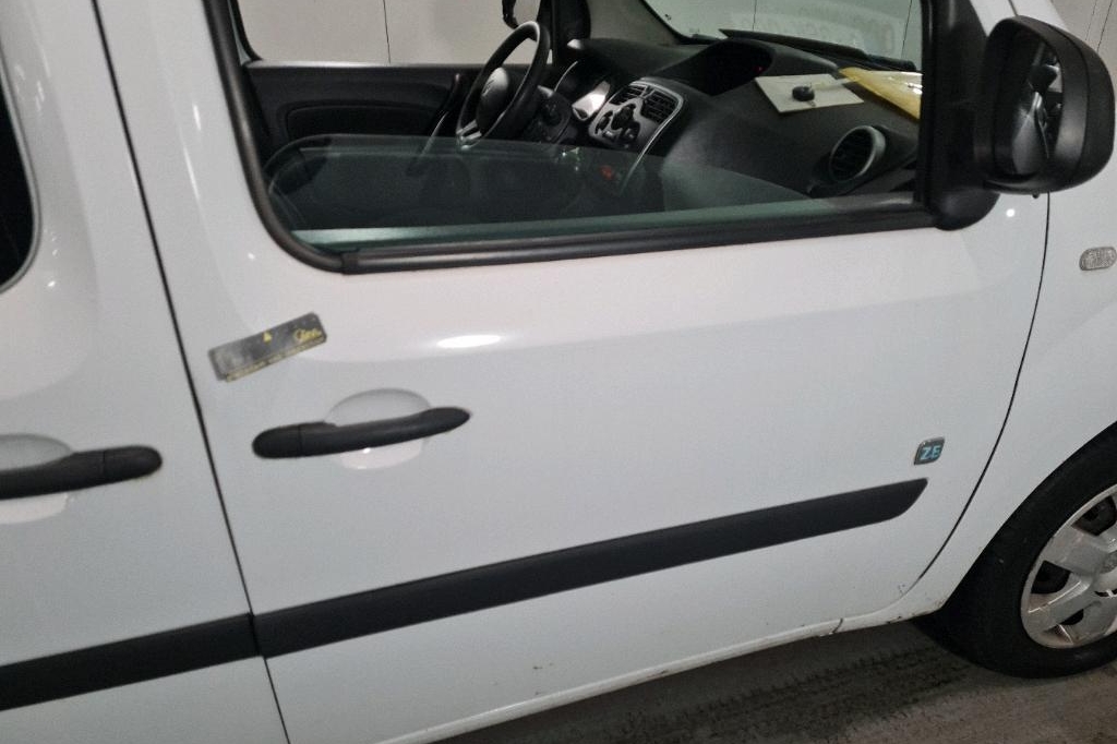 Renault Kangoo Express Maxi 2015 фото 29