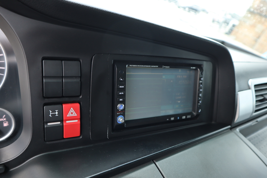 MAN TGS 18.360 2009 фото 11