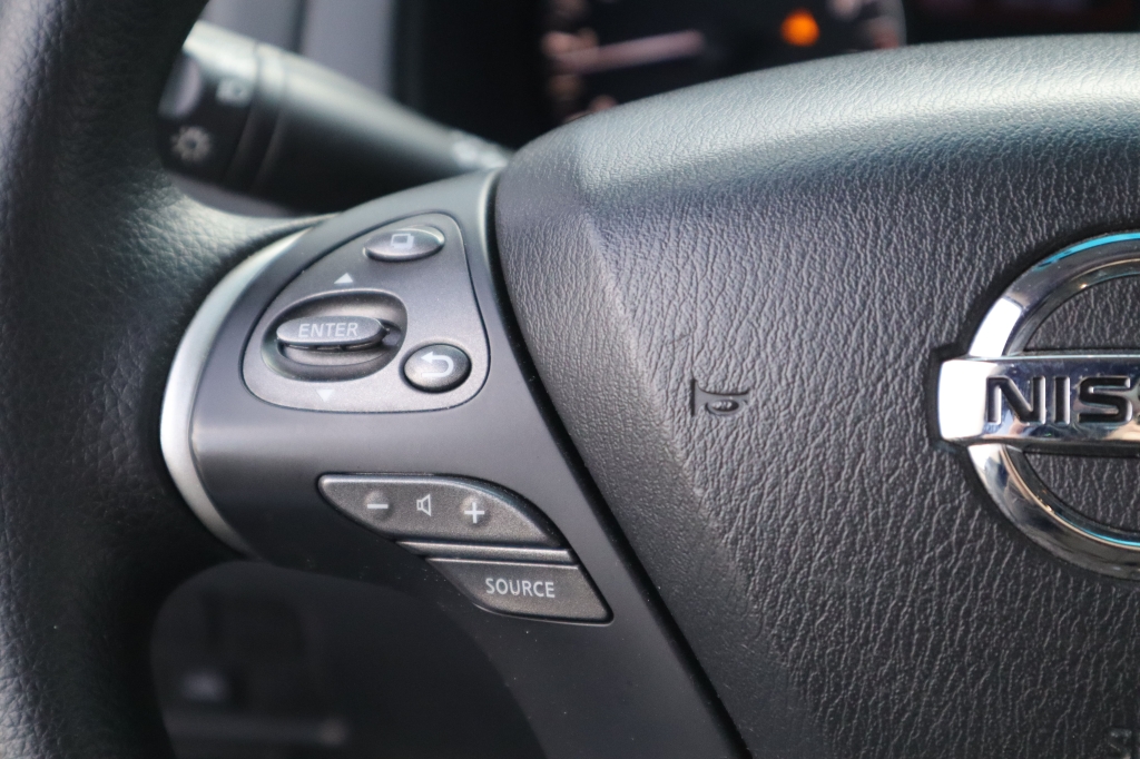 Nissan Pathfinder 2014 фото 9