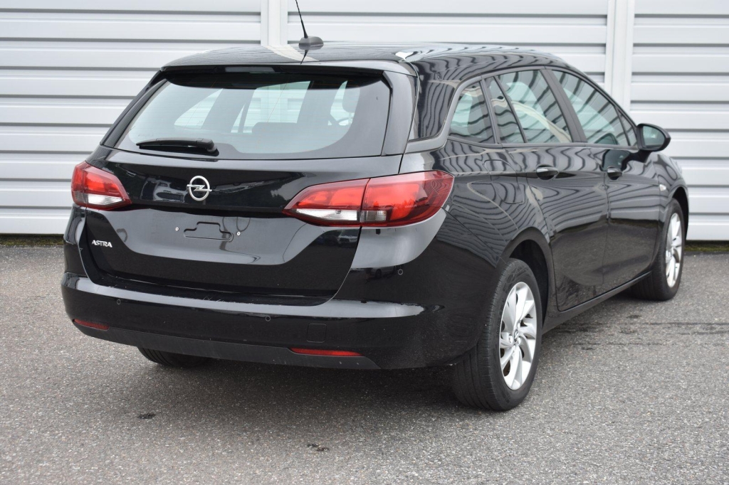 Opel Astra Sports Tourer 2019 photo 1