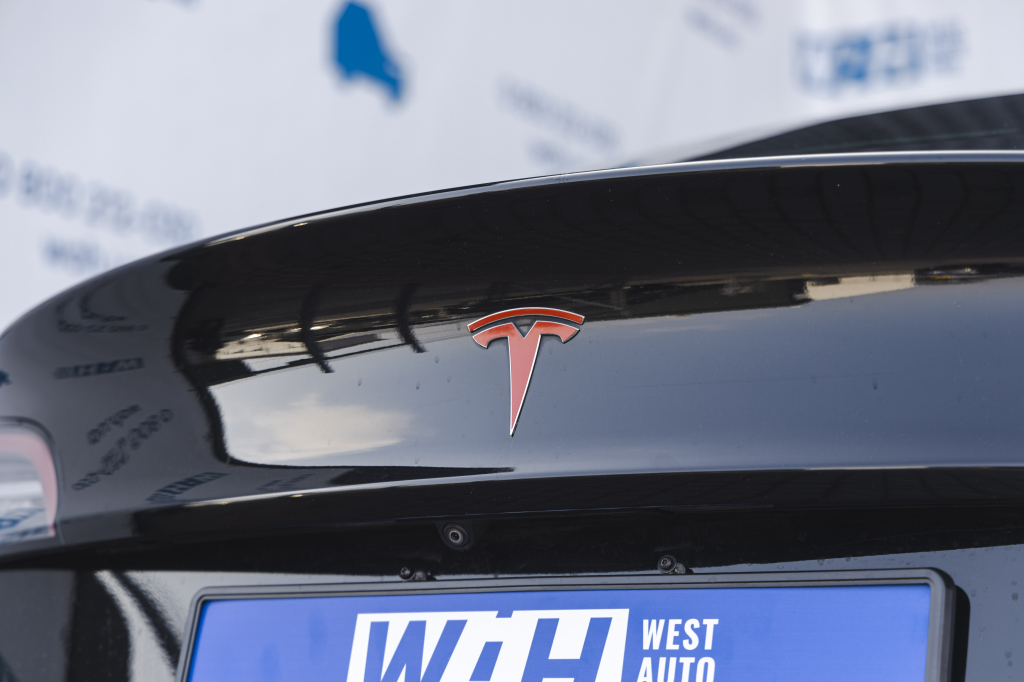 Tesla Model 3 2018 фото 9