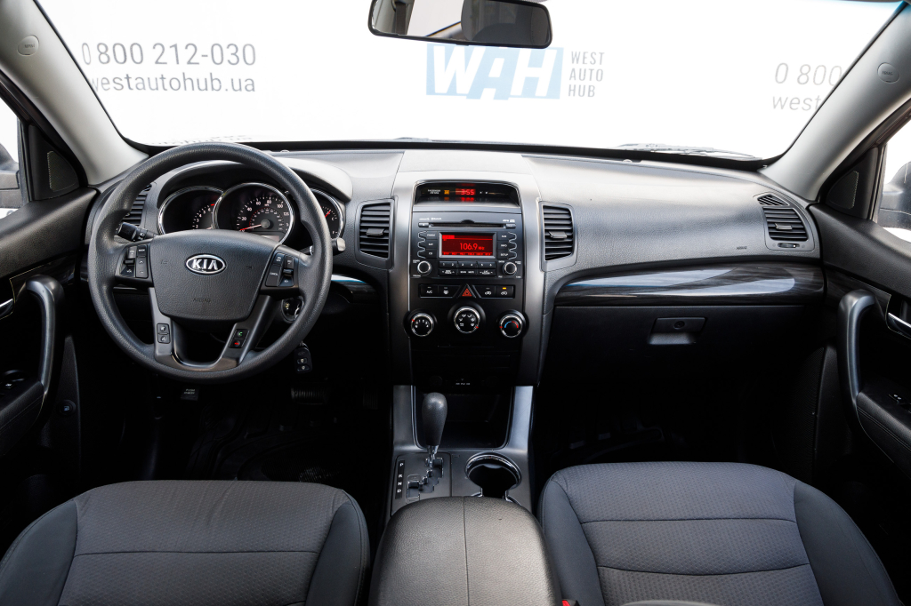 Kia Sorento фото 9