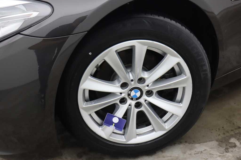 BMW 5er Touring 2015 фото 36