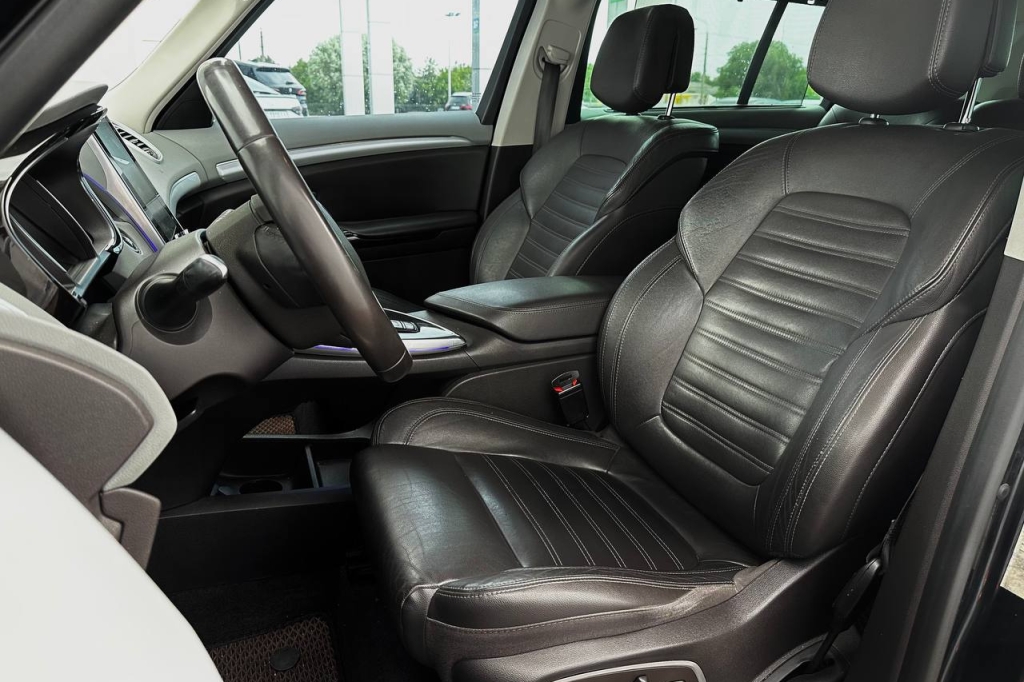 Renault Espace 2015 фото Renault Espace 2015 фото 9
