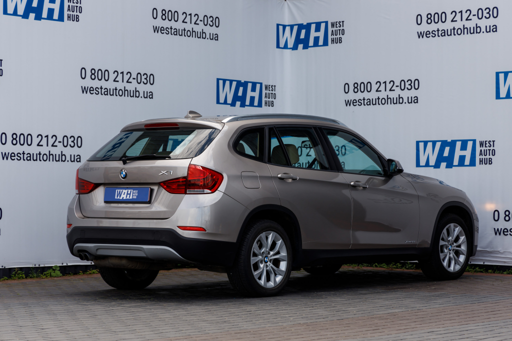 BMW X1 28I 2013 photo 3
