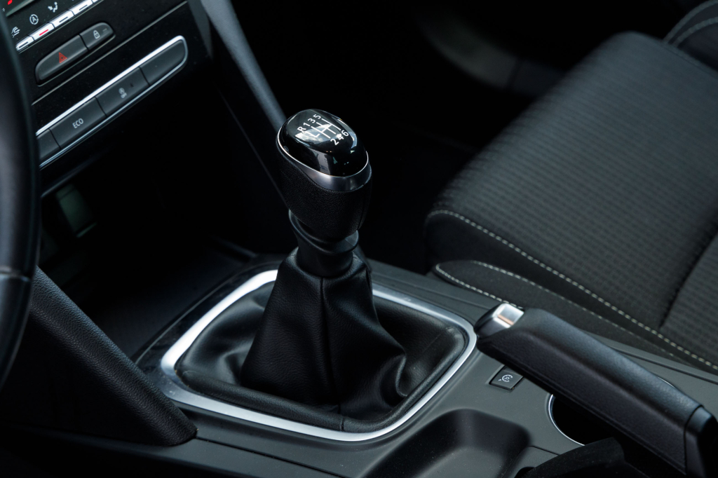 Renault Megane Limited 2017 фото 17