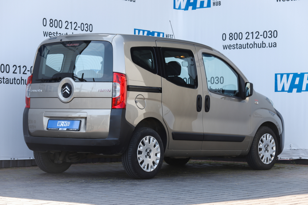 Citroen Nemo пасс. 2011 фото 27