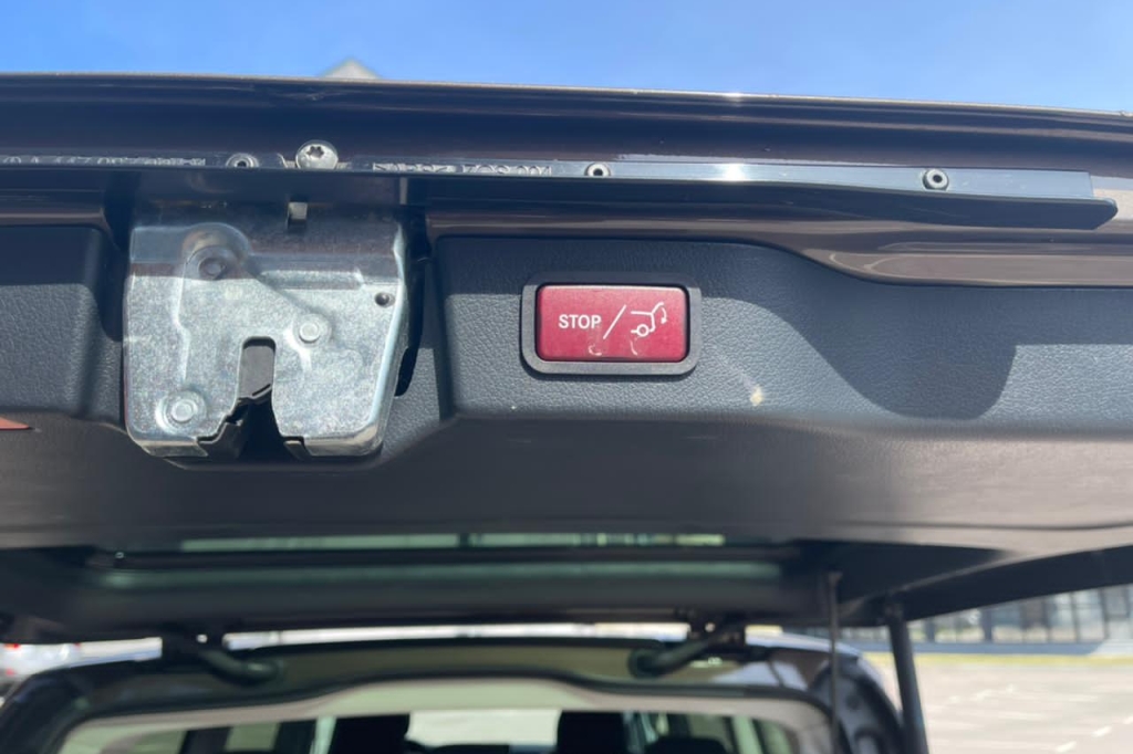 Mercedes-Benz V 220 Long 4MATIC 2018 photo 3